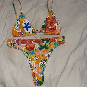 Stone Fox Swim Pool Party Set